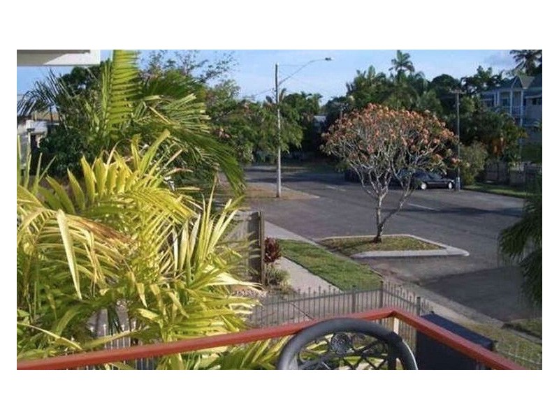 4/112 DIGGER ST, Cairns North QLD 4870