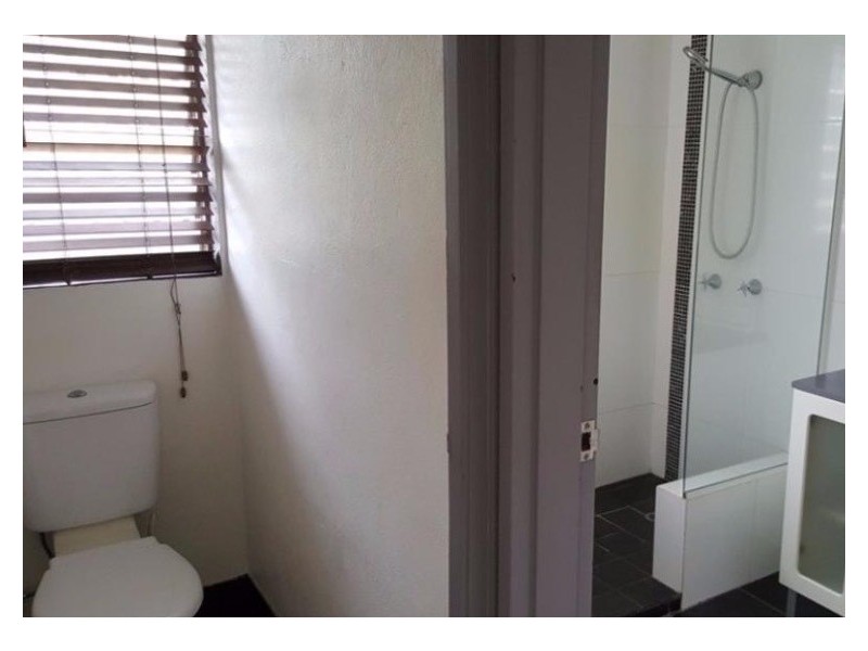 4/112 DIGGER ST, Cairns North QLD 4870