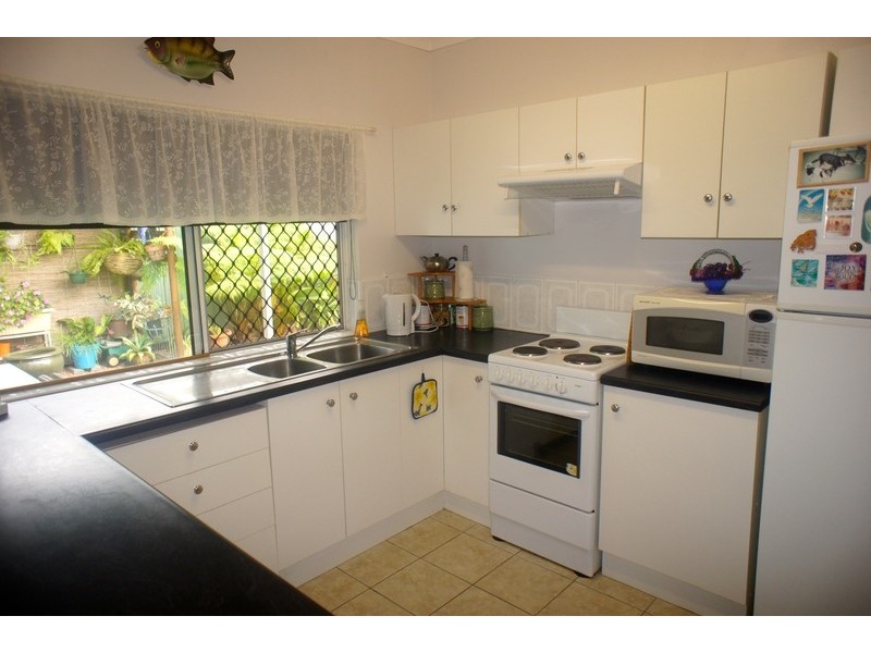 23 Ardisia St, Smithfield QLD 4878