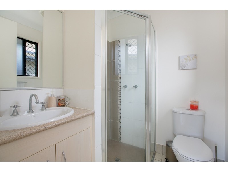 6 Montalbion Avenue, Trinity Park QLD 4879