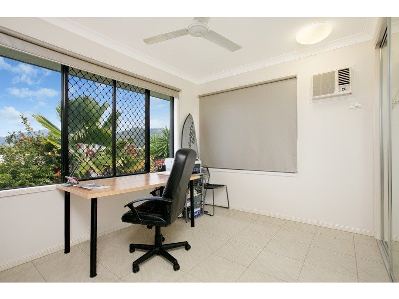 6 Montalbion Avenue, Trinity Park QLD 4879