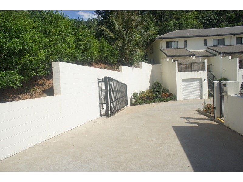 212/11-15  Charlekata Close, Freshwater QLD 4870