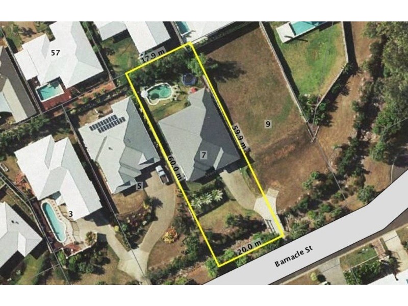 7 BARNACLE STREET, Trinity Beach QLD 4879