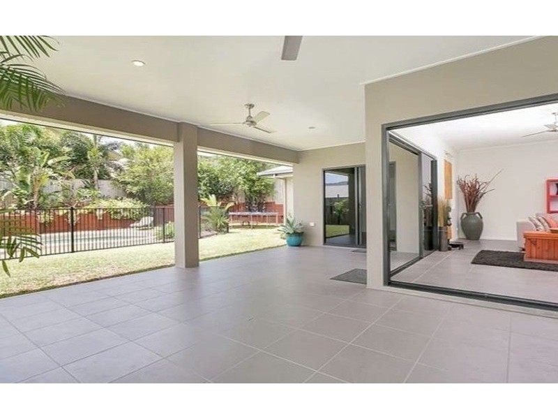 7 BARNACLE STREET, Trinity Beach QLD 4879