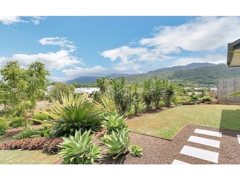 7 BARNACLE STREET, Trinity Beach QLD 4879