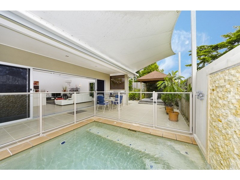 2/60 Harbour Drive, Trinity Park QLD 4879