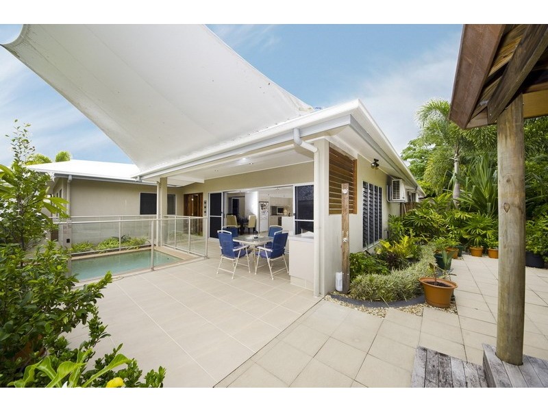 2/60 Harbour Drive, Trinity Park QLD 4879