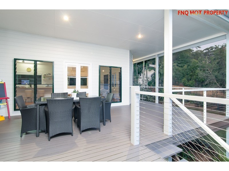 12 Crowsnest Terrace, Trinity Beach QLD 4879