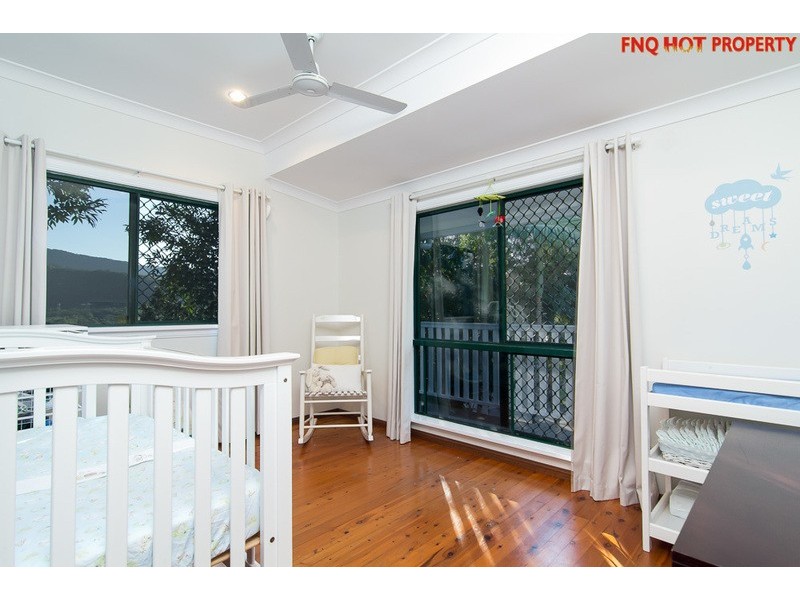 12 Crowsnest Terrace, Trinity Beach QLD 4879