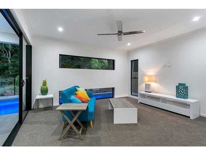 15 Litara Court, Palm Cove QLD 4879