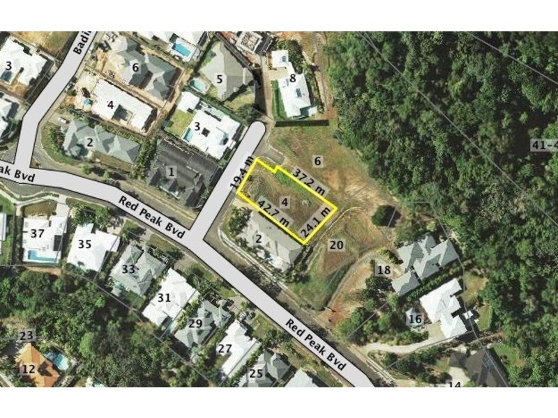 4 WIRREGA CLOSE, Caravonica QLD 4878