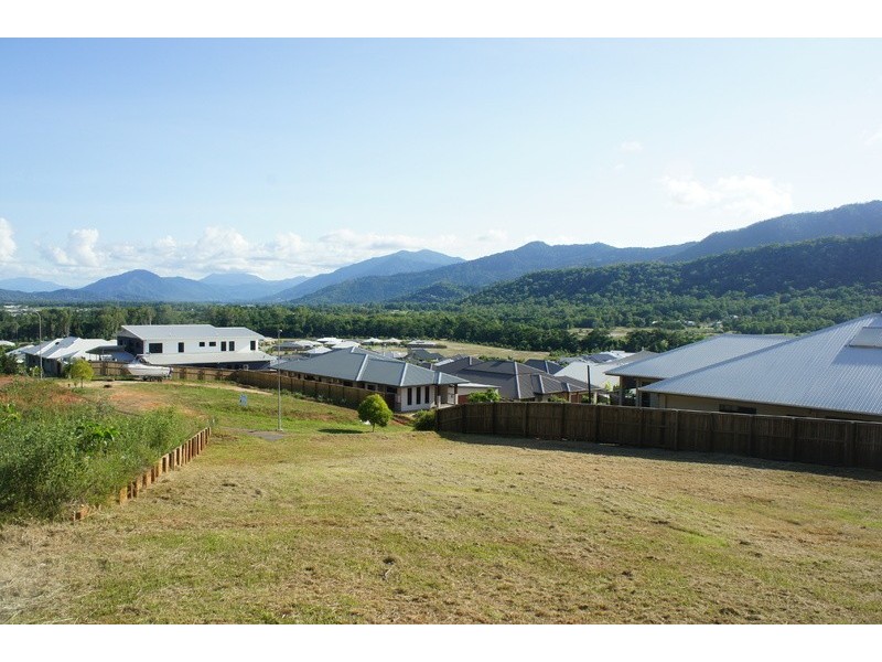37 Catamaran Circuit, Trinity Beach QLD 4879