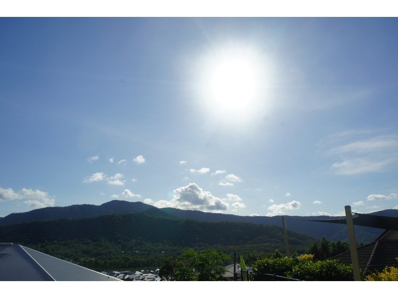 37 Catamaran Circuit, Trinity Beach QLD 4879