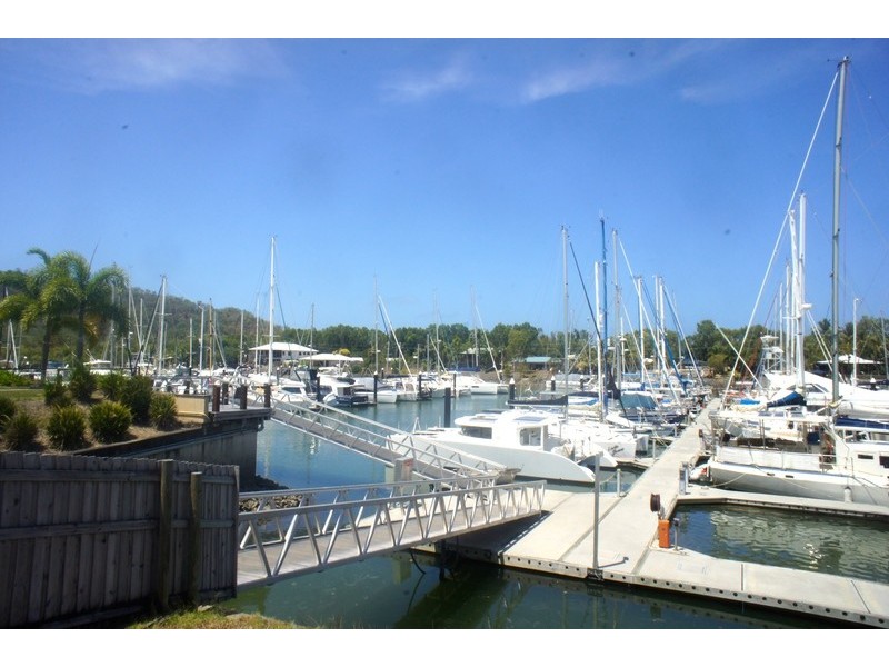 30 MARINA QY, Trinity Park QLD 4879