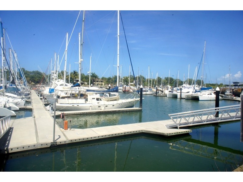 30 MARINA QY, Trinity Park QLD 4879