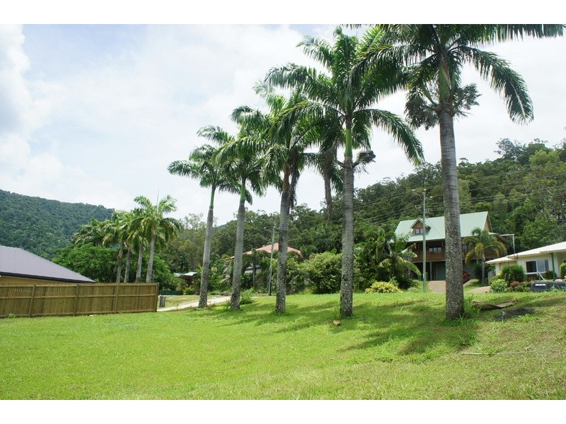 Lot 2 Stanton Rd, Smithfield QLD 4878