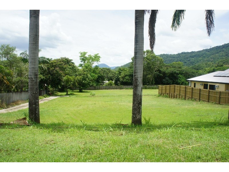 Lot 2 Stanton Rd, Smithfield QLD 4878