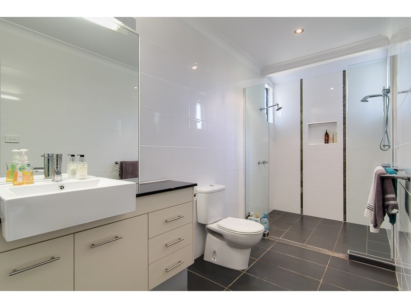 4  PORT CLOSE, Trinity Beach QLD 4879