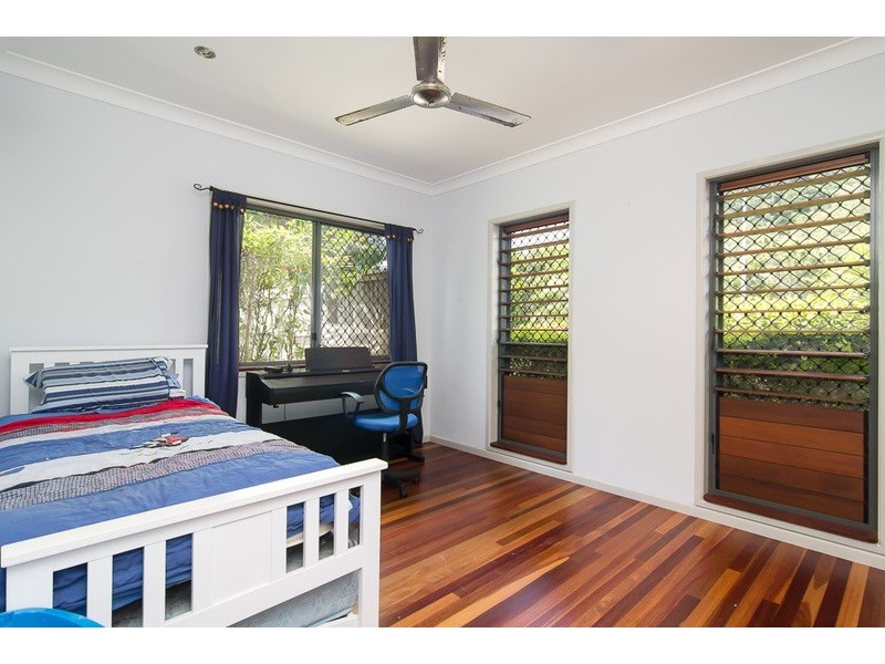 4  PORT CLOSE, Trinity Beach QLD 4879