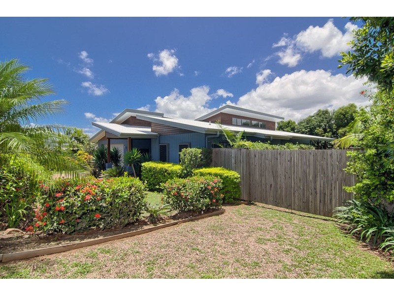 4  PORT CLOSE, Trinity Beach QLD 4879