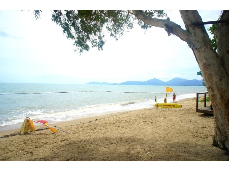 80 Wistaria Street, Holloways Beach QLD 4878