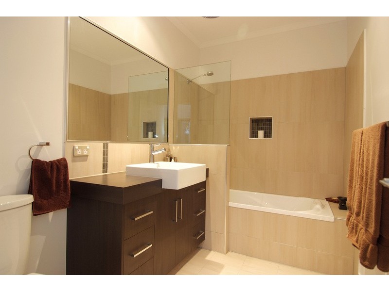 126 HARBOUR DRIVE, Trinity Park QLD 4879