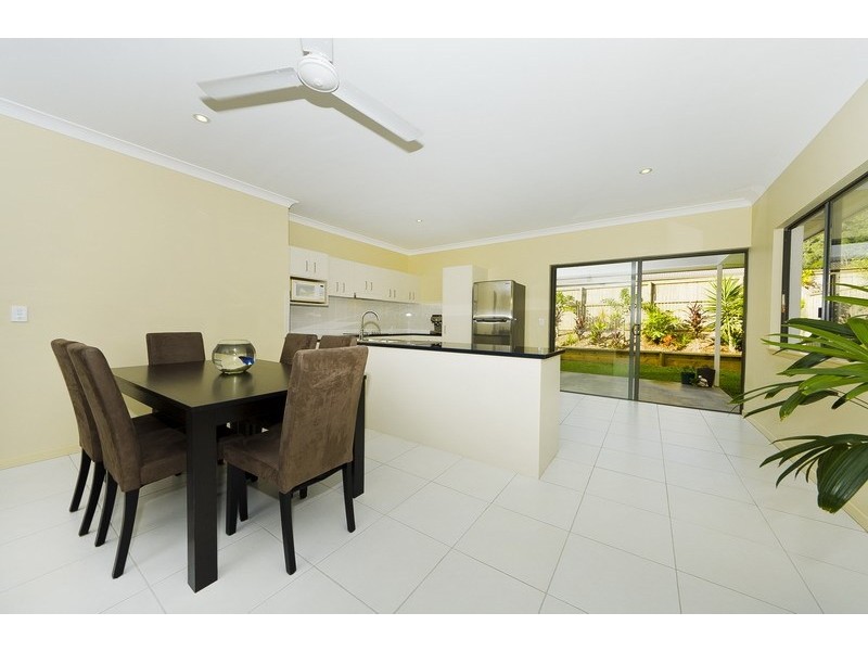 140 Roberts Drive, Trinity Beach QLD 4879