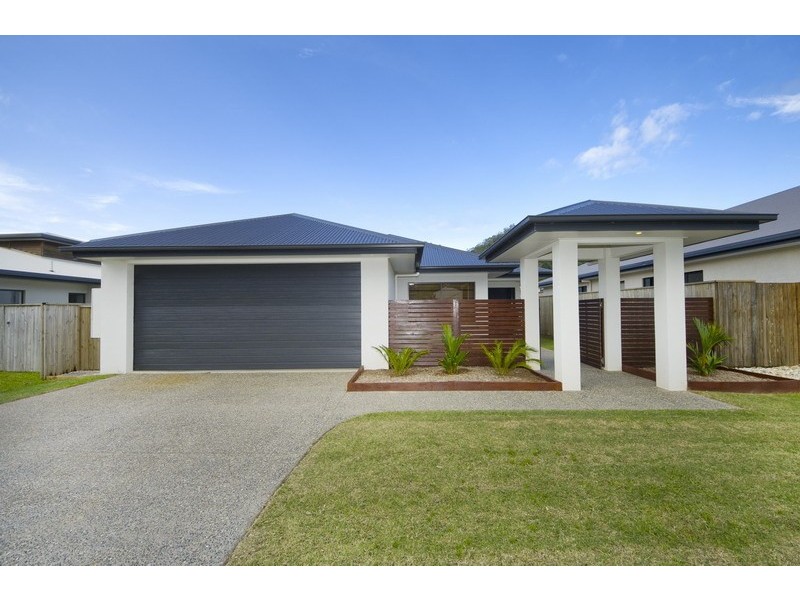140 Roberts Drive, Trinity Beach QLD 4879