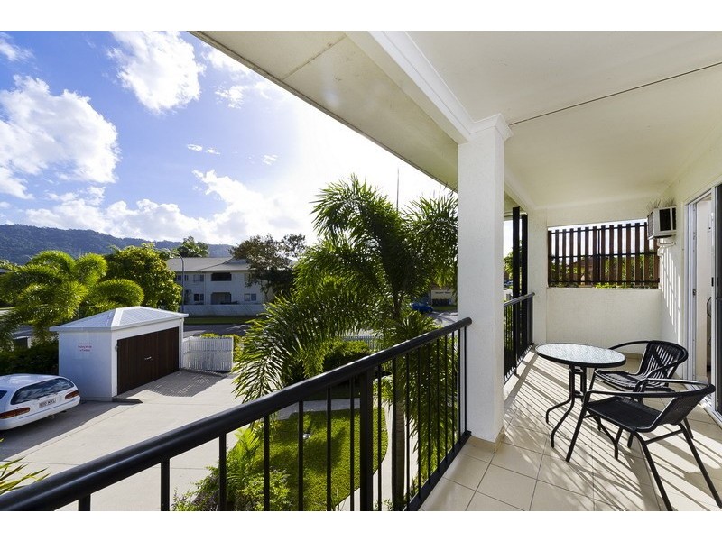 201/6 Marella Close, Manoora QLD 4870