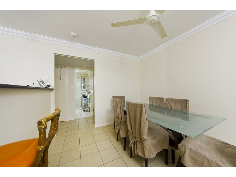 201/6 Marella Close, Manoora QLD 4870