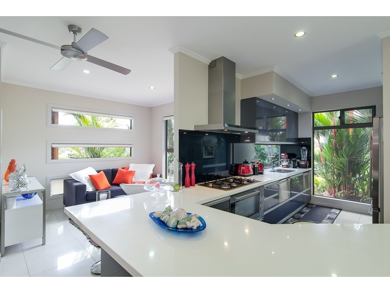 6  Kaban Grove, Trinity Park QLD 4879