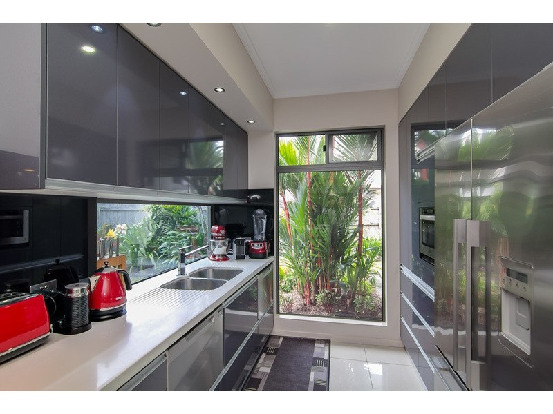 6  Kaban Grove, Trinity Park QLD 4879