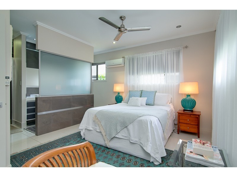 6  Kaban Grove, Trinity Park QLD 4879