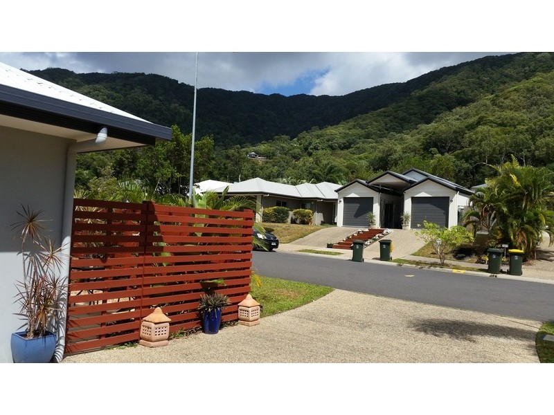 34 Seclusion Drive, Palm Cove QLD 4879
