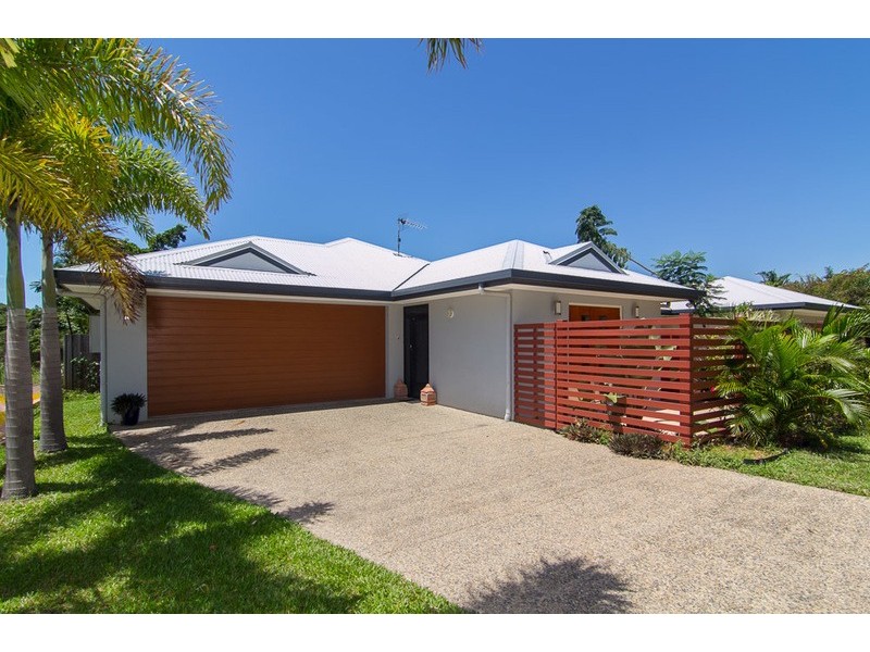 34 Seclusion Drive, Palm Cove QLD 4879