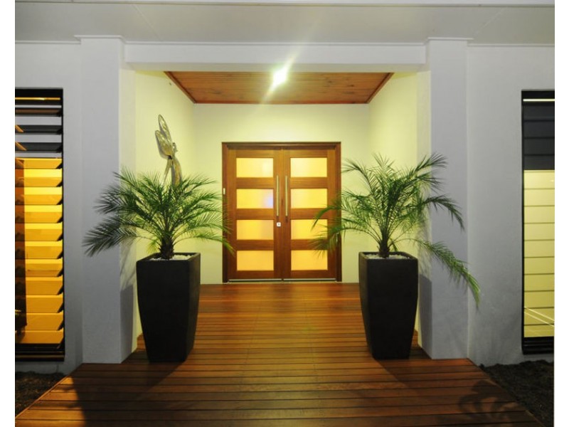 33 Iridescent Drive, Trinity Beach QLD 4879