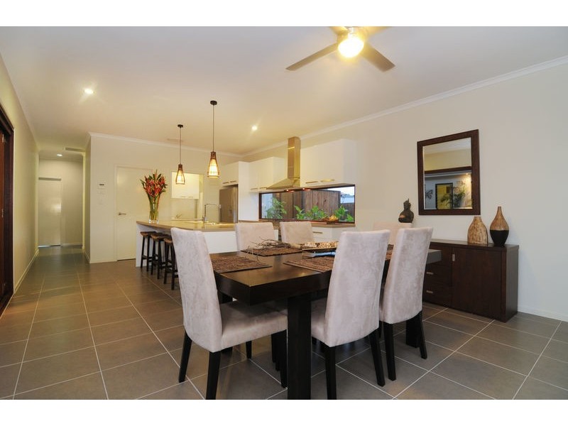 33 Iridescent Drive, Trinity Beach QLD 4879