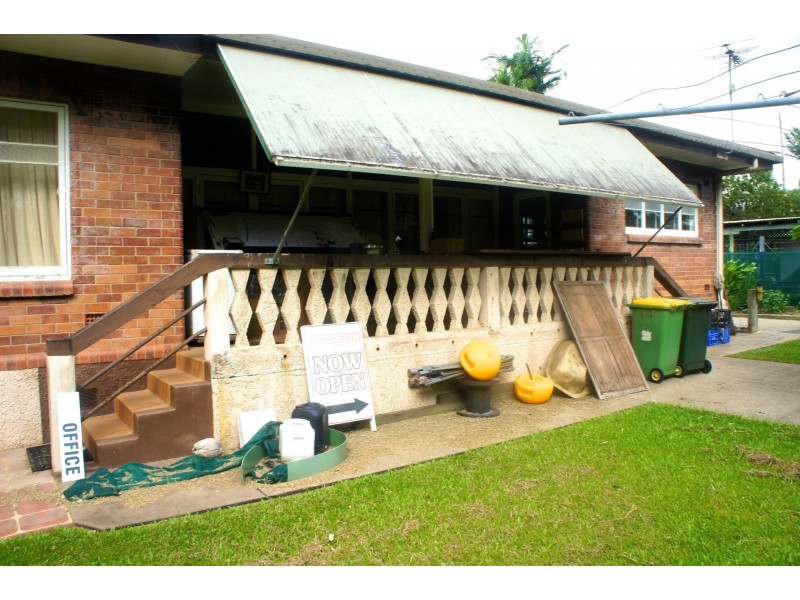 47-49 Old Bruce Highway, Bentley Park QLD 4869