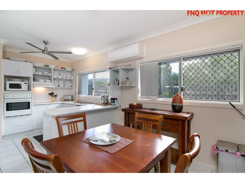 42 Strombus Avenue, Trinity Beach QLD 4879
