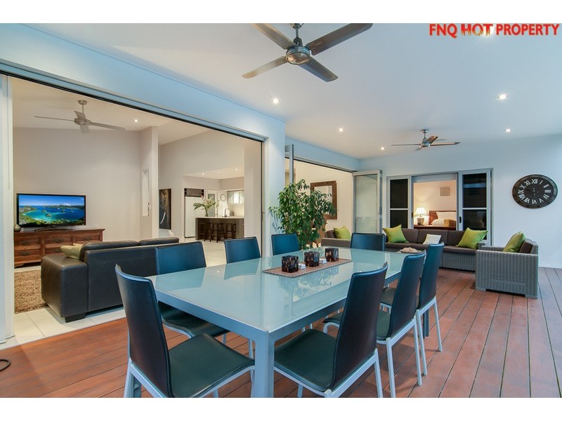 28  Fossilbrook Bend, Trinity Park QLD 4879