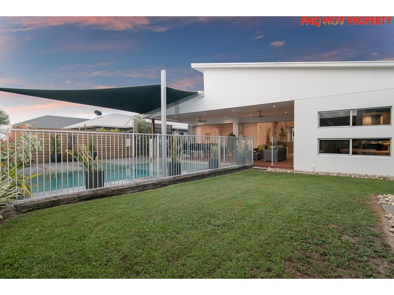 28  Fossilbrook Bend, Trinity Park QLD 4879