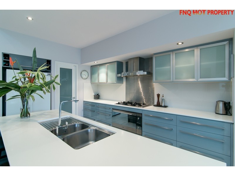 28  Fossilbrook Bend, Trinity Park QLD 4879