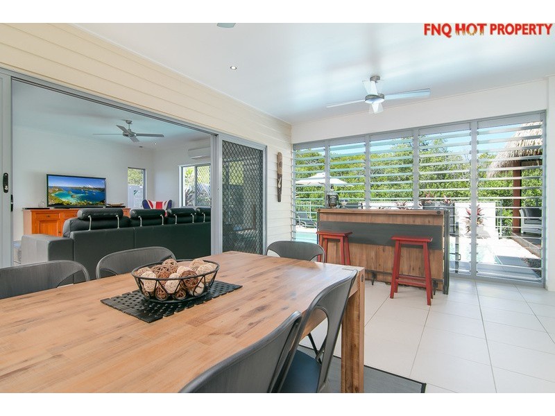 128 Harbour Drive, Trinity Park QLD 4879