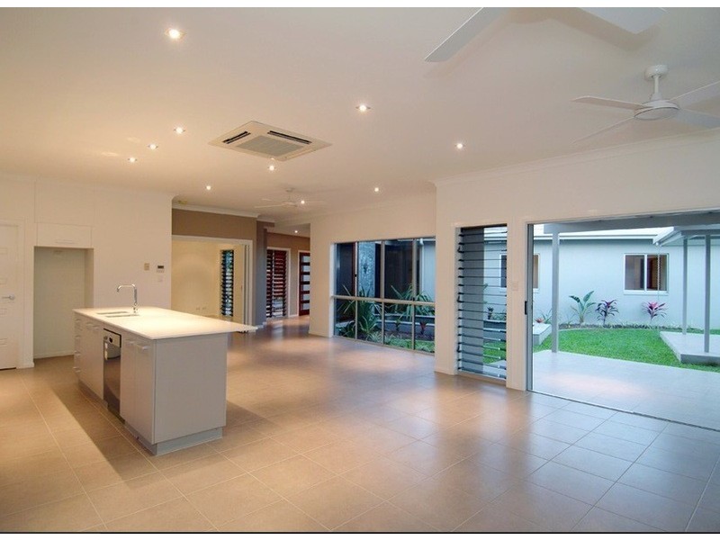 4 Quest Court, Trinity Park QLD 4879