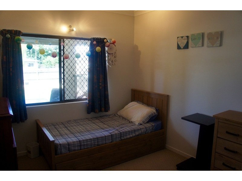 6  KURRUK CLOSE, White Rock QLD 4868