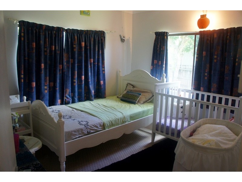 6  KURRUK CLOSE, White Rock QLD 4868