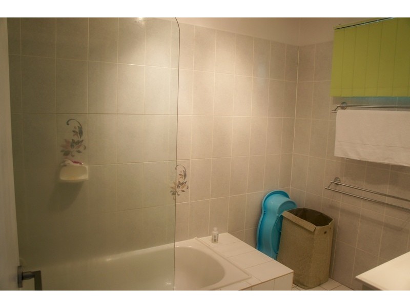 6  KURRUK CLOSE, White Rock QLD 4868