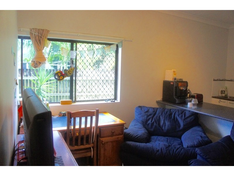 6  KURRUK CLOSE, White Rock QLD 4868