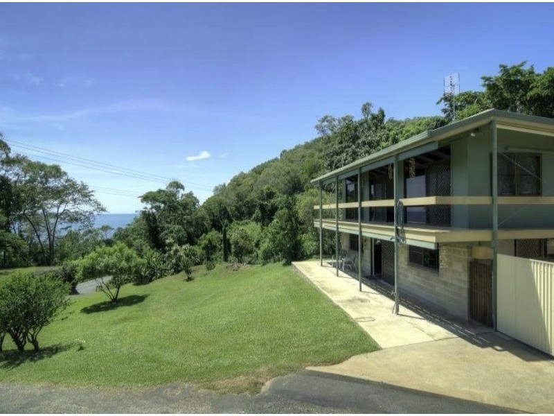 1361 Mossman- Daintree Rd, Rocky Point QLD 4873
