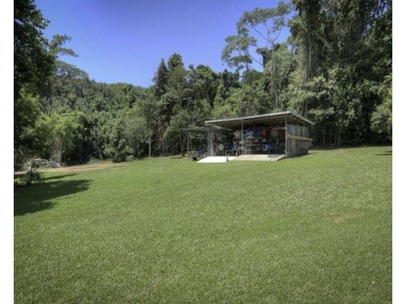 1361 Mossman- Daintree Rd, Rocky Point QLD 4873